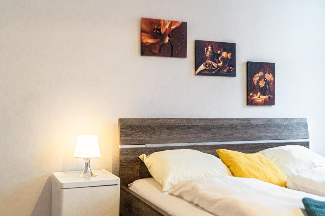 Comfy 2Br- Apartment Near Wiener Stadthalle Esterno foto