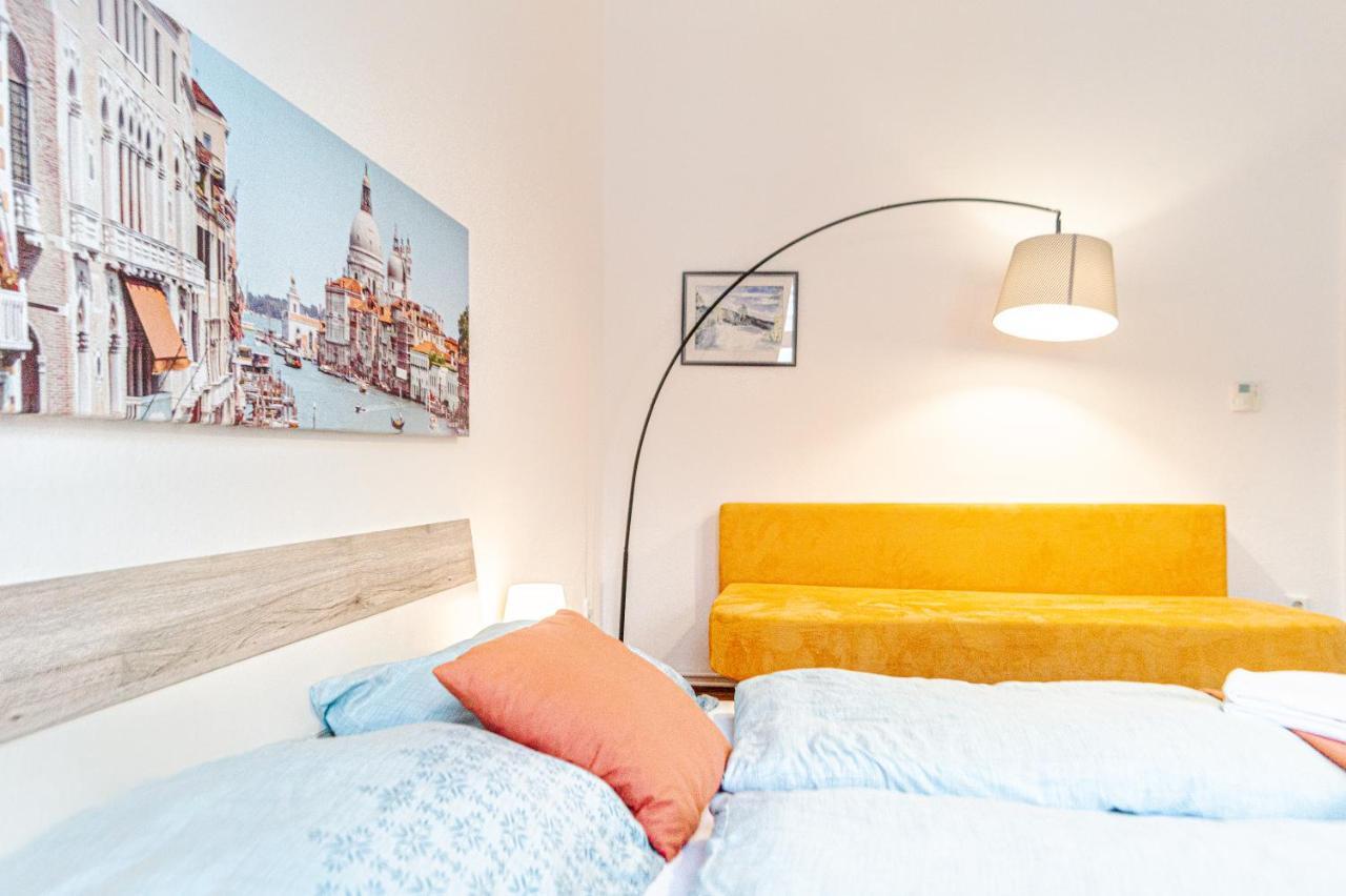 Comfy 2Br- Apartment Near Wiener Stadthalle Esterno foto