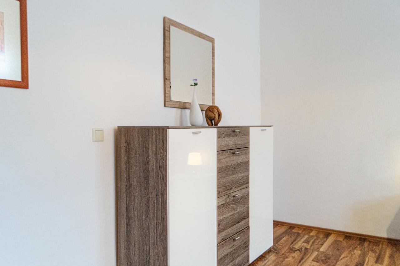 Comfy 2Br- Apartment Near Wiener Stadthalle Esterno foto