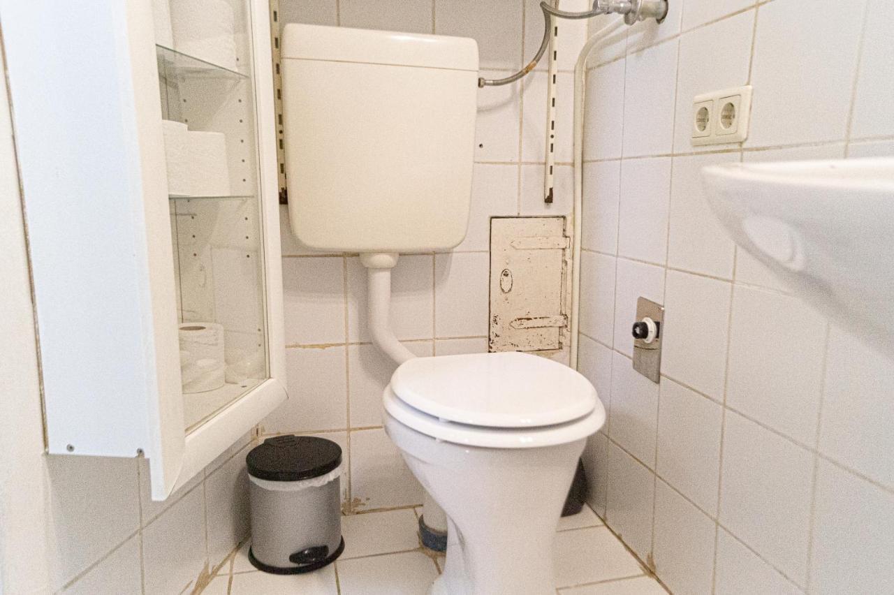 Comfy 2Br- Apartment Near Wiener Stadthalle Esterno foto